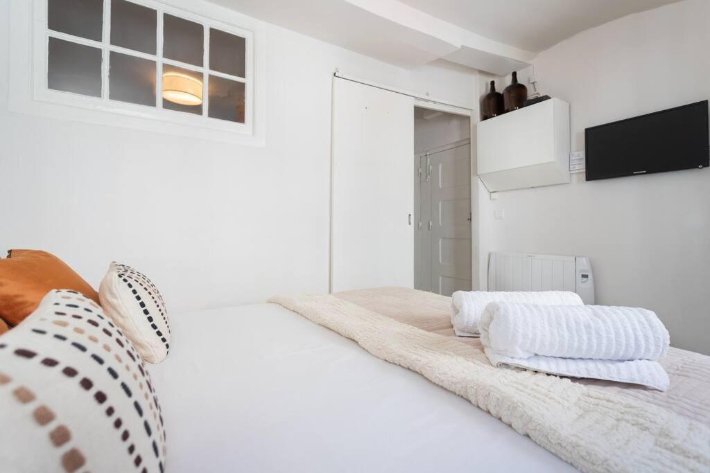 The White Suite Principe Real Lisbona Esterno foto